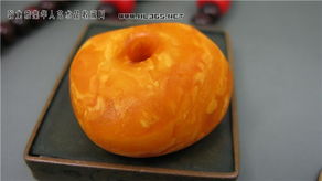 蜜蜡神话 热情呼吸精品老蜜蜡饼子手钏，凝聚时光的艺术珍品