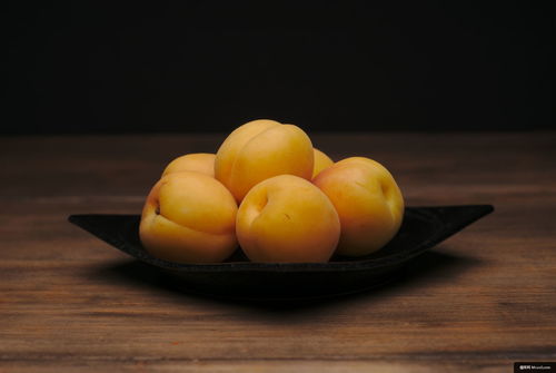 橙意盎然 杏子果酱饼的美食摄影之旅